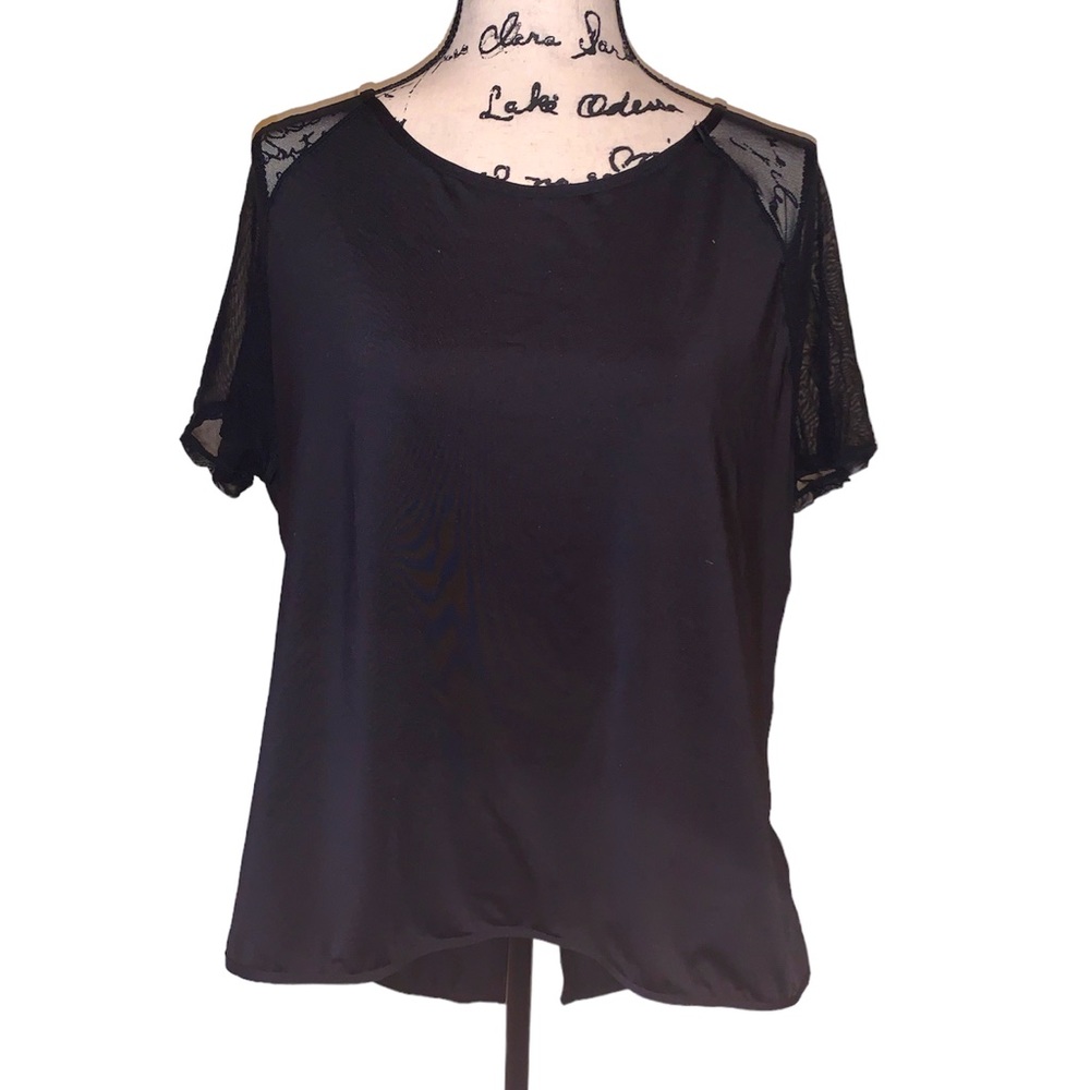 Shein black tunic style top . Cut out back , yoga, work out  or travel etc . 3XL